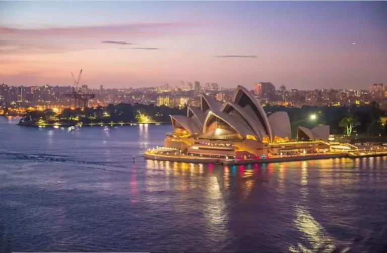 My dream vacation Australia essay